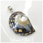 Shell Pendant SP 089
